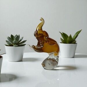 Vintage MURANO Amber haney Art Glass Elephant large 8.5” Italy hand made ..
